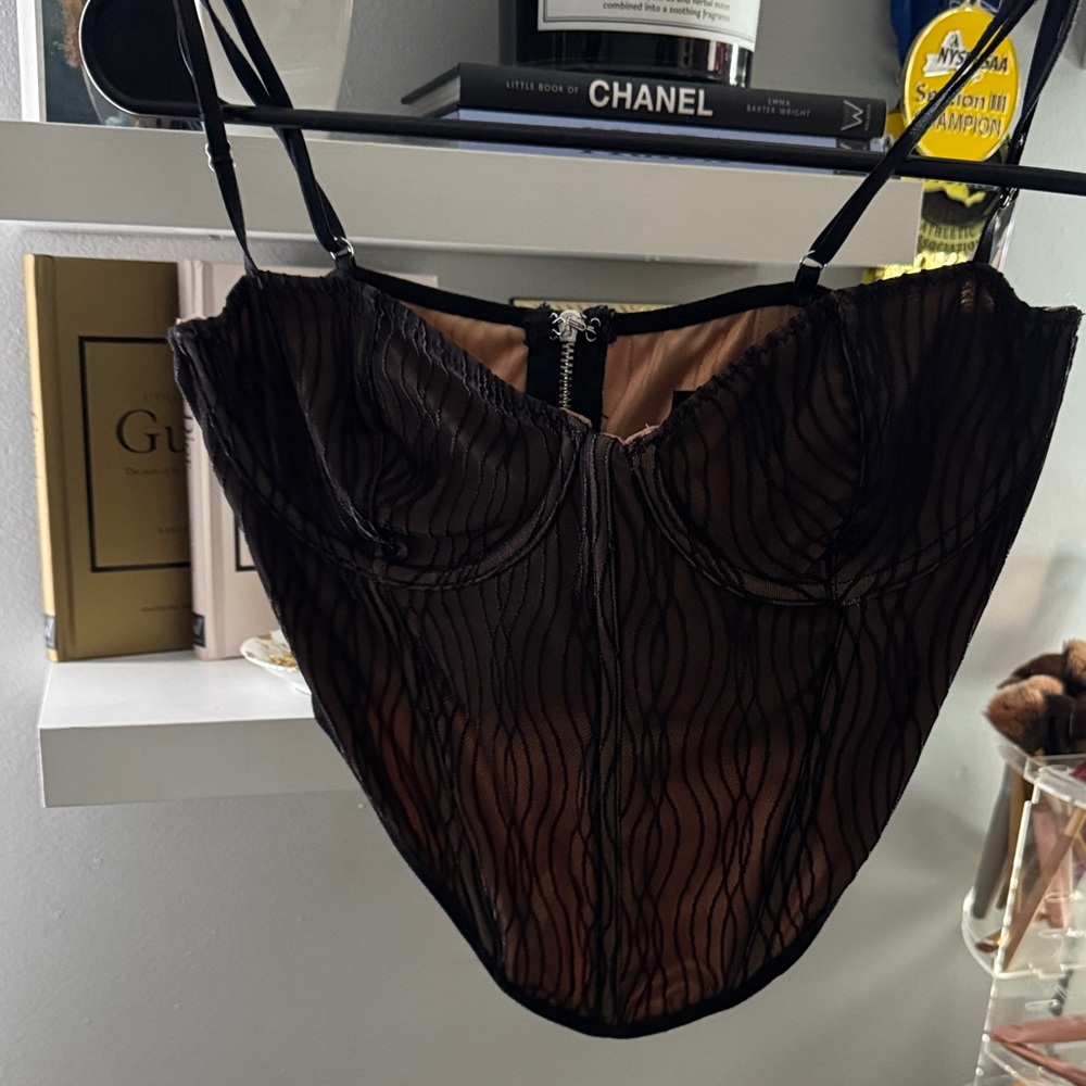 White Fox Boutique Black and Tan Bustier